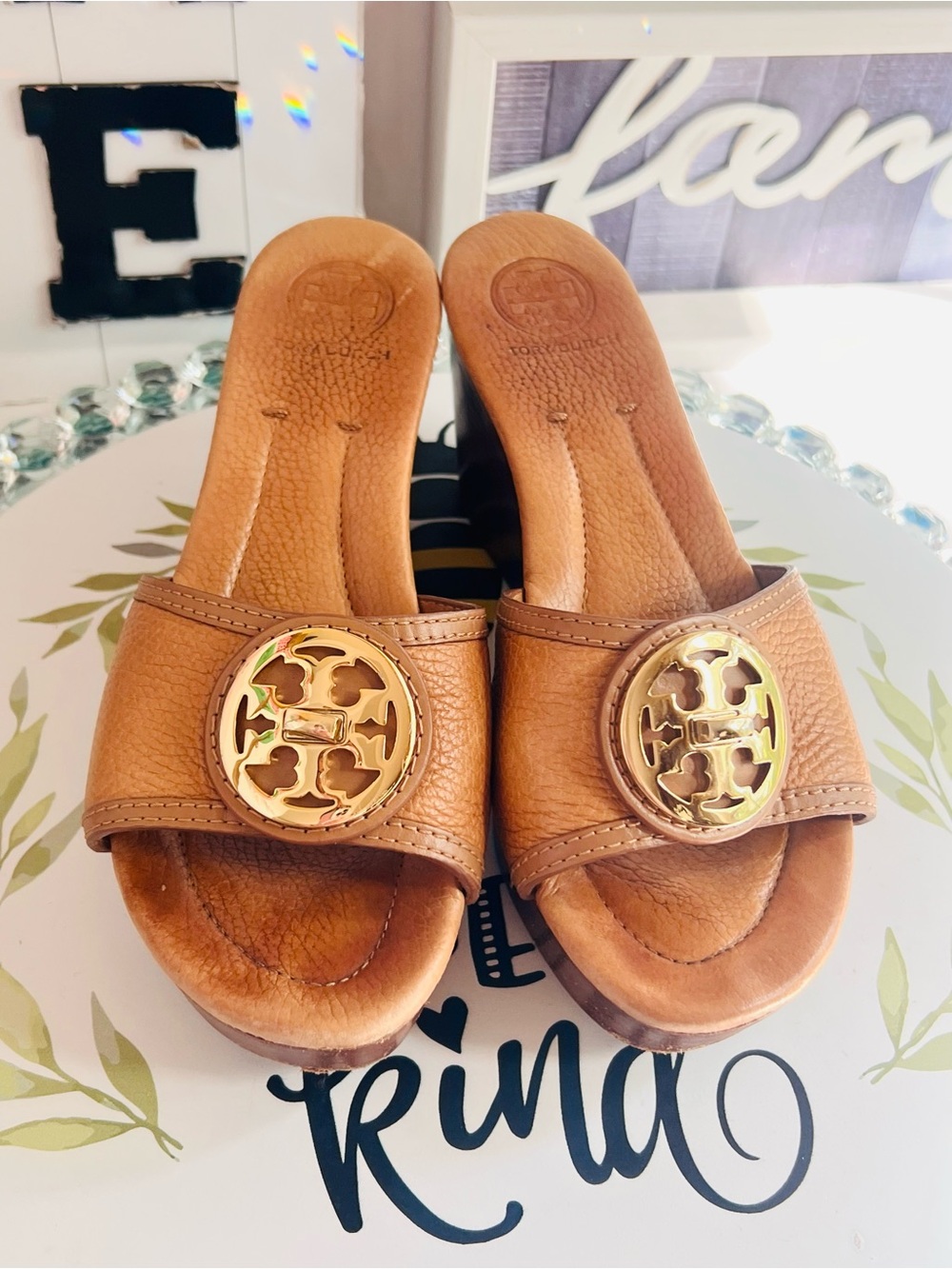 Tory Burch Cognac Leather Slide Mules with Gold Logo size 8M - Picture 7 of 13